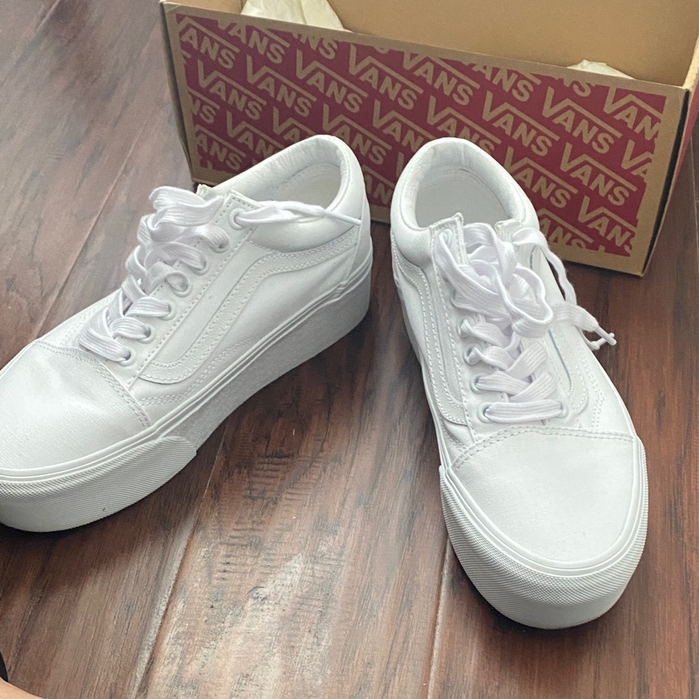 Vans All-White Low-Top Sneakers - Picture 9 of 11